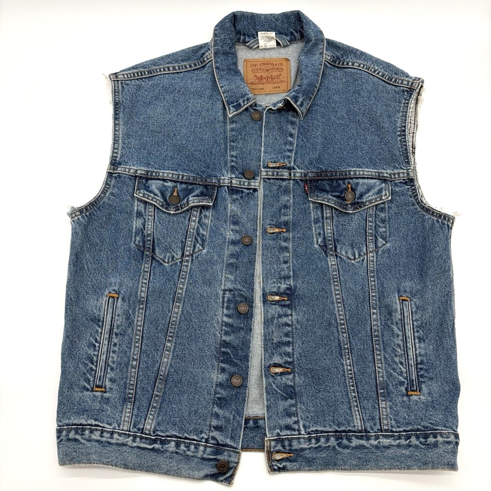 Levis Jacket That Was Turned Into A Vest Men's Size Large Vintage 2001